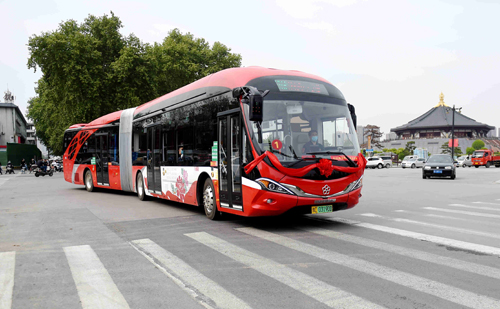 車靚，服務(wù)也靚